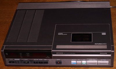 Magnetowid Philips typu VR2414, systemu VIDEO